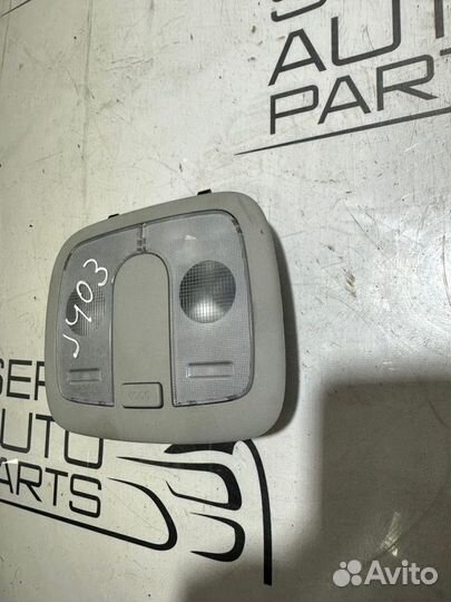 Центральный плафон Kia Soul AM G4FC 2009