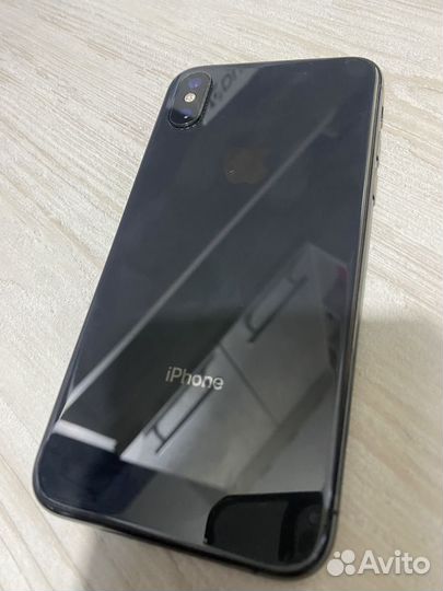 iPhone Xs, 64 ГБ
