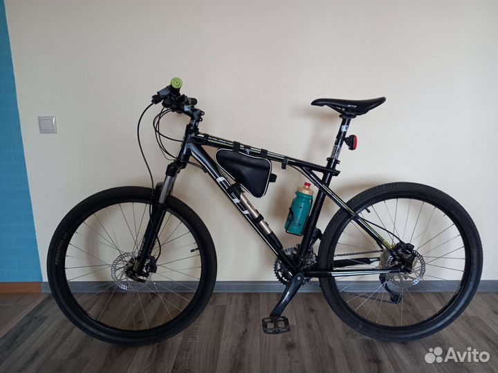 Велосипед gt avalanche 3.0