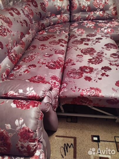 Угловой диван