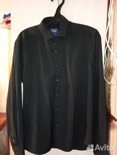 Чёрная рубашка