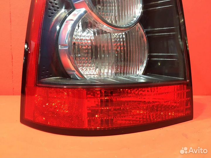 Фонарь задний левый Land Rover Freelander 2 SUV