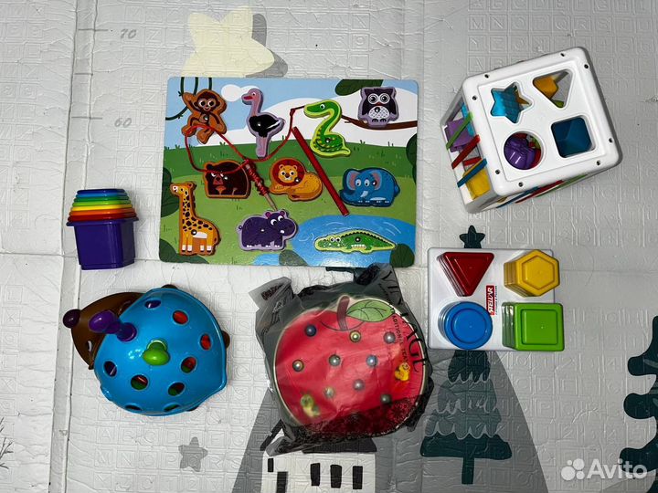 Развивающие игрушки пакетом