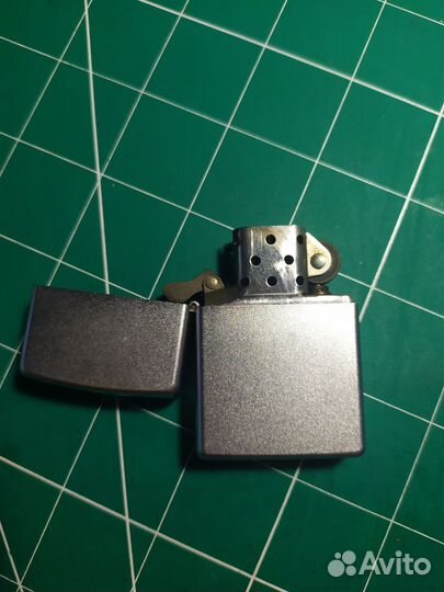 Зажигалка zippo