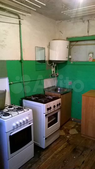 Комната 11 м² в 5-к., 4/5 эт.