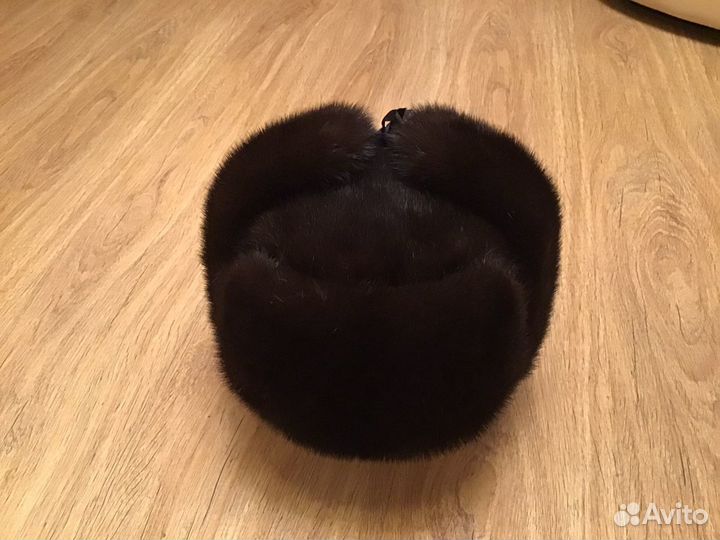 Мужская шапка р.5657 б/у в хорошем состоянии