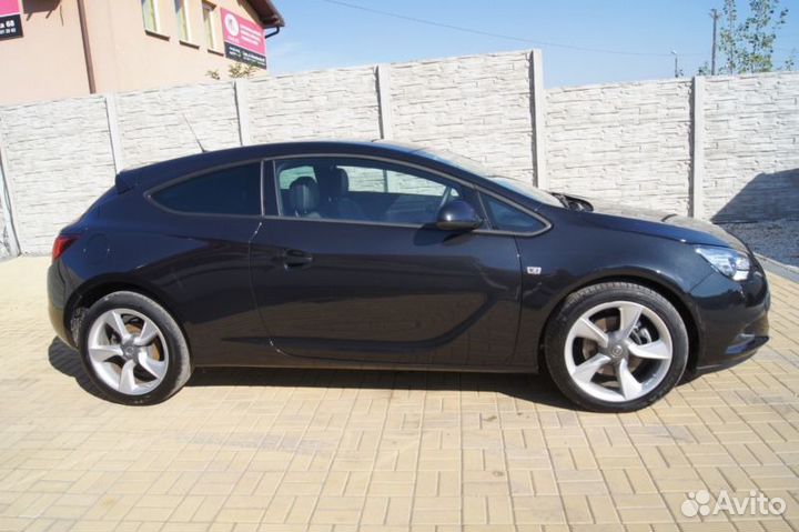 Opel Astra J GTC 2009-2017 на запчасти