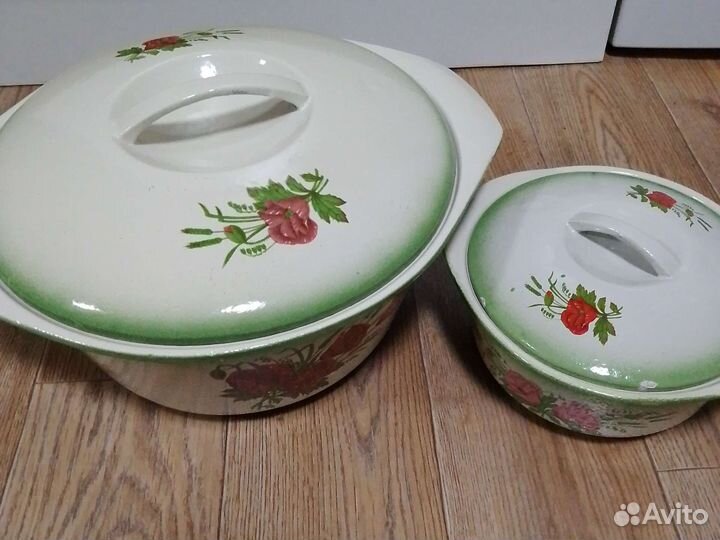 Чугунная эмалированная кастрюля