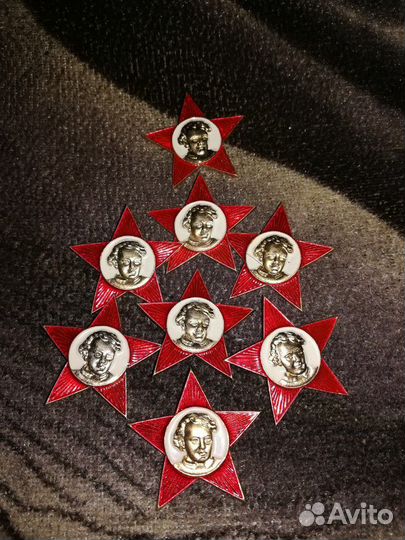 Октябрятский значок