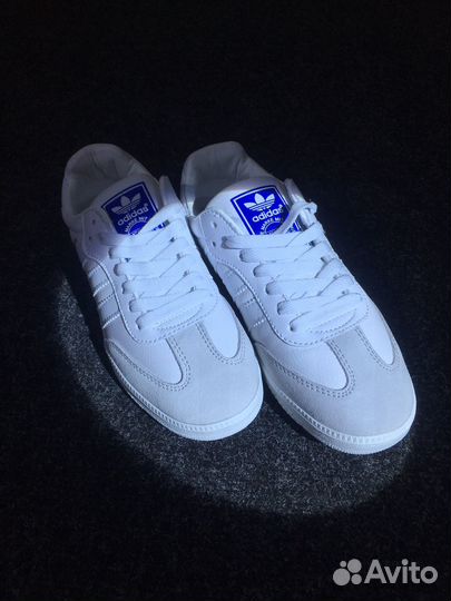 Кроссовки adidas samba white