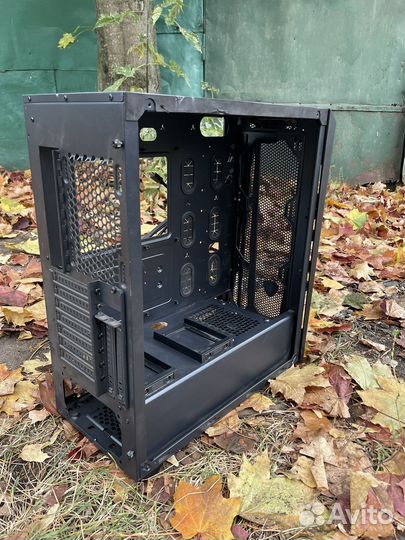 Корпус Cougar MX660 Mesh