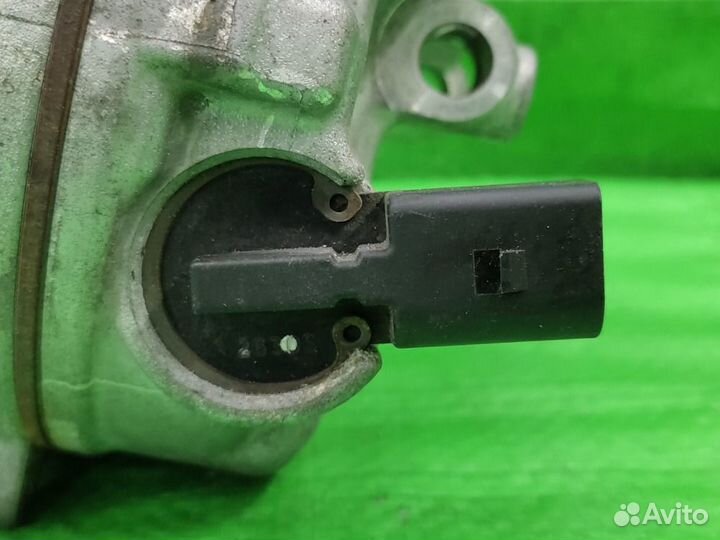 Компрессор кондиционера Denso 1K0820808A VAG