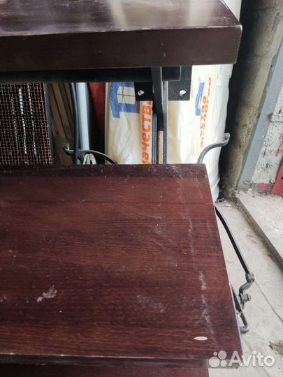 Лестница на металлических косоурах