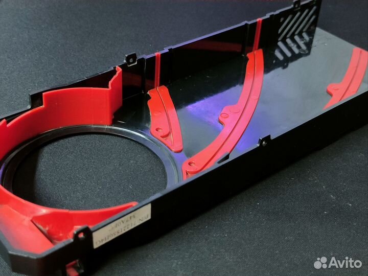 Как новая,тянет все игры. Amd r9 290 4Gb, 512Bit