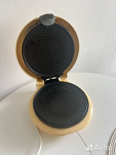 Вафельница