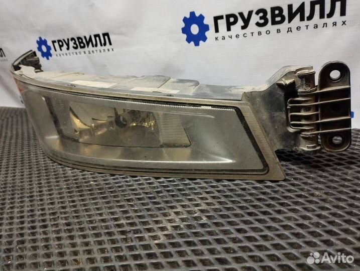 Фара противотуманная правая Volvo FH4 22332592