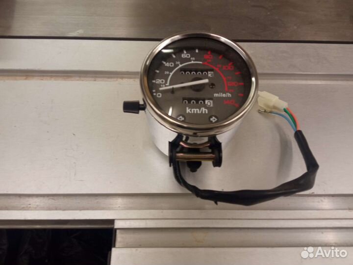 Мото зеркала разные, металл. 11см, резьба М10