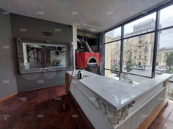 Сдам торговое помещение, 255.3 м²