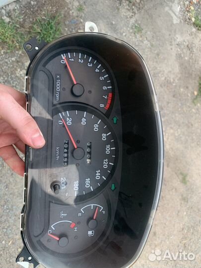 Приборная панель hyundai accent мт