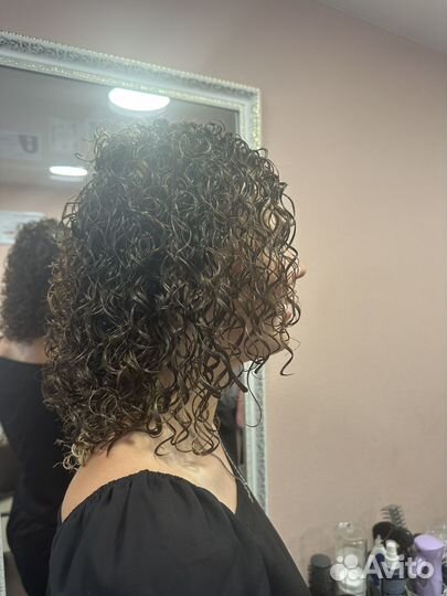 Завивка волос, Кератиновое выпрямление