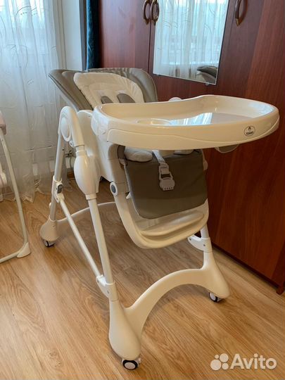 Стульчик для кормления tommy