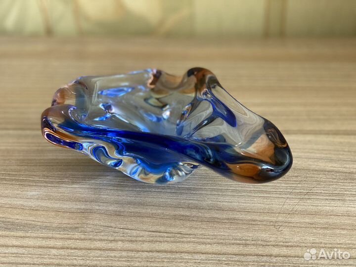 Пепельница чешское стекло