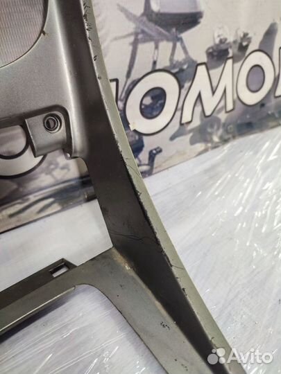 Накладка центральной консоли Peugeot 307