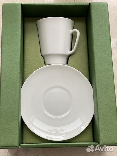 Новая чашка с блюдцем ифз