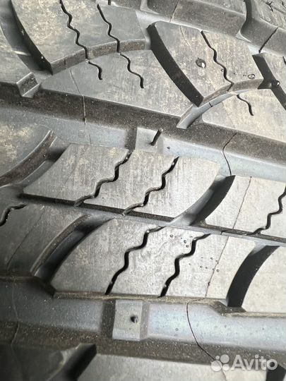 Michelin Latitude Tour HP 265/65 R17 110