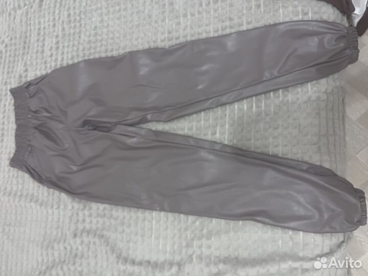 Вещи женские 42-44