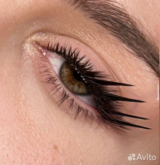 Наращивание ресниц модель