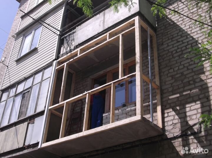 Отделка балконнов под ключ от