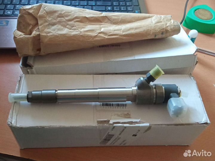 Форсунка топливная Cummins 2.8 L