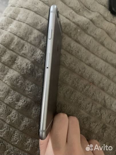 iPhone 6, 32 ГБ