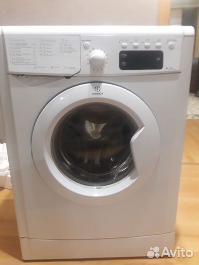 Стиральная машина автомат