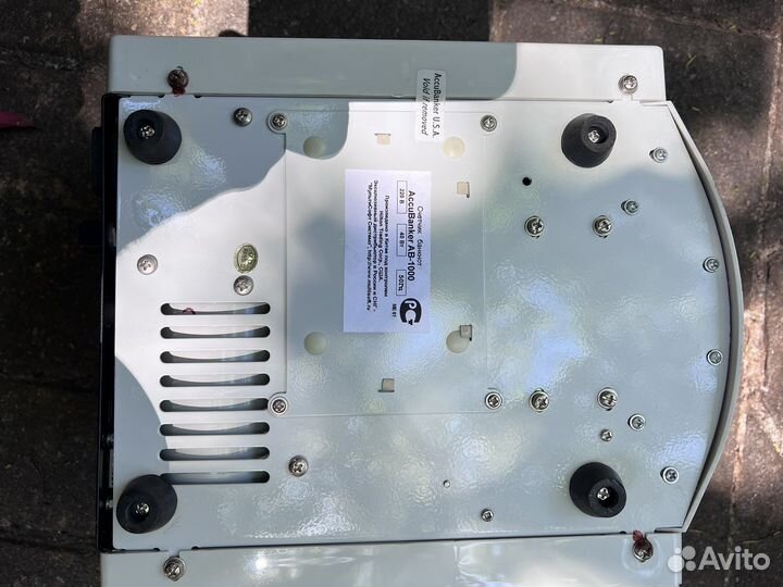 Машинка для счета денег