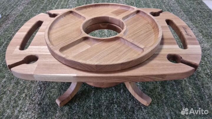 Винный столик с менажницей