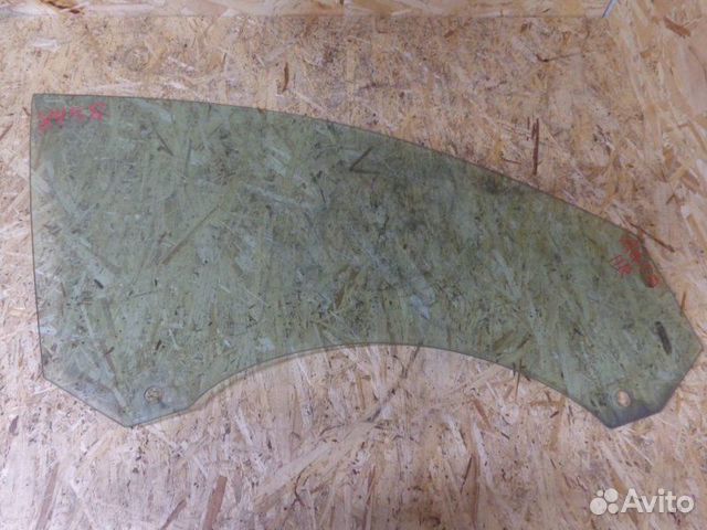 Стекло двери переднее правое Audi A6 C6 BVJ