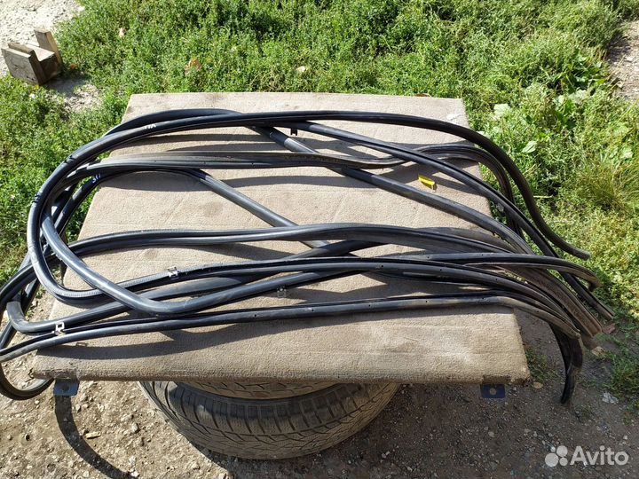 Комплект дверных уплотнителей lexus RX350