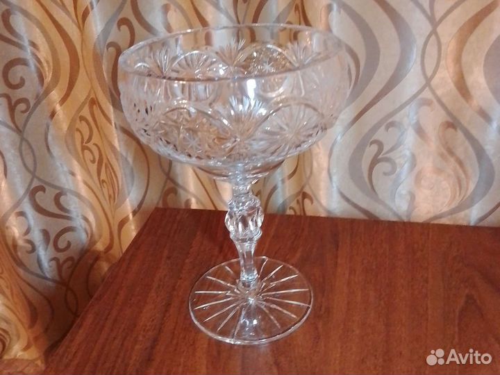 Комплект вазочек. Хрусталь. СССР