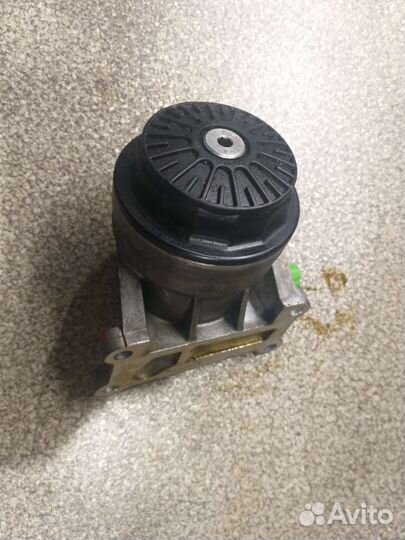 Корпус масленного фильтра Mazda LF 2.0 L3 2.3