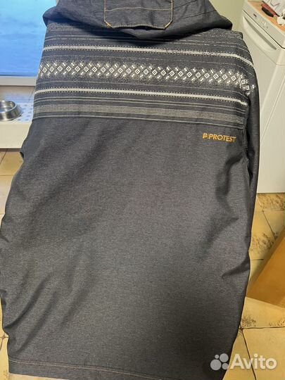 Куртка мужская сноубордическая