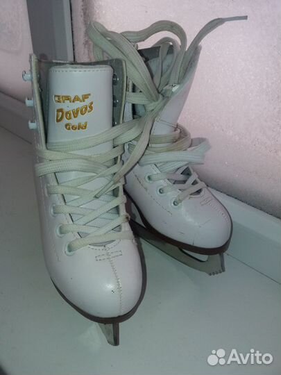 Фигурные коньки Graf Davos Gold, 28р