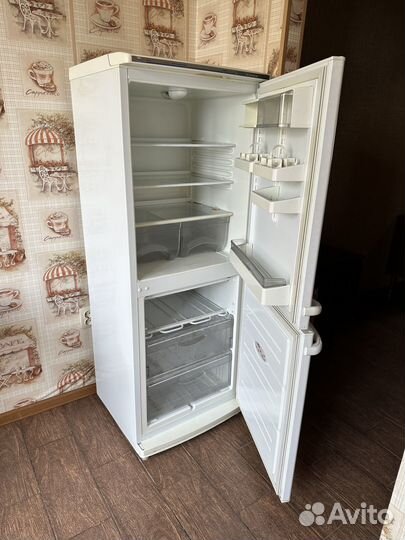 Холодильник atlant двухкамерный бу