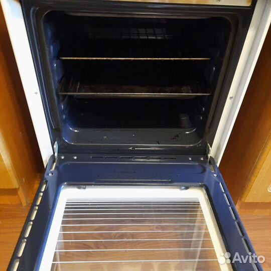 Плита электрическая Лысьва в отличном состоянии