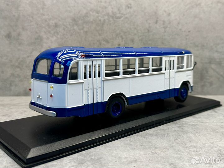 Коллекционная модель Лиаз-158Б Classicbus 1:43