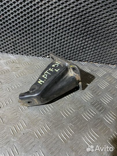 Кронштейн двигателя левый Nissan Pathfinder (R51)