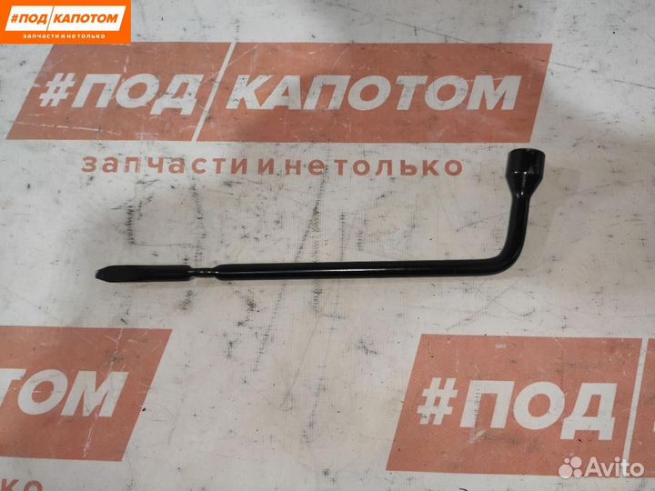 Ключ колесный (балонный) Chevrolet Cruze 2010