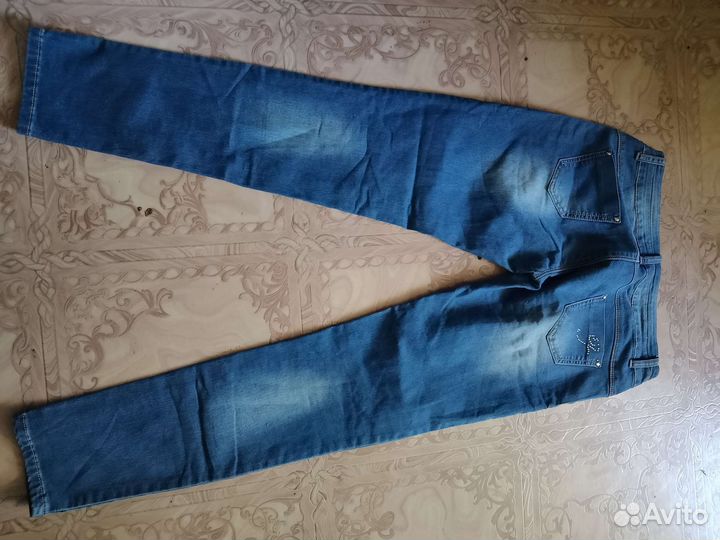 Джинсы