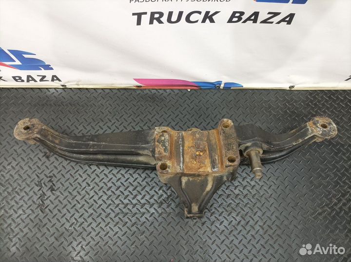 81436300202 Кронштейн пневморессоры правый